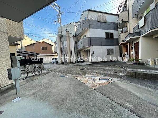 4LDK Detached House for Sale in Moriguchi, Osaka - Thumbnail 2