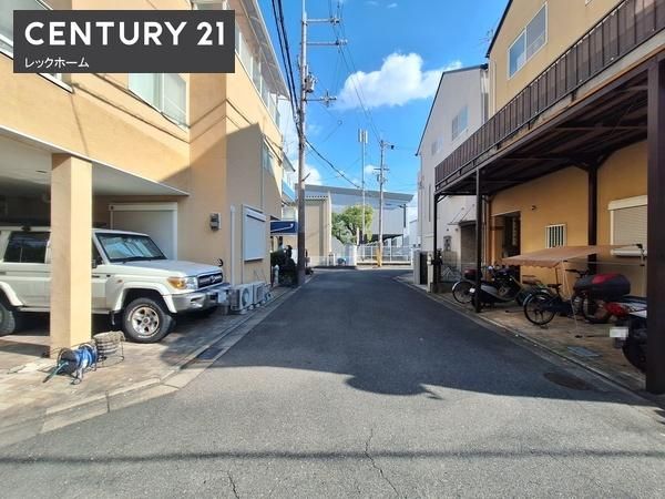 3-Story 4SLDK Steel House for Sale in Daito City, Osaka - Thumbnail 4