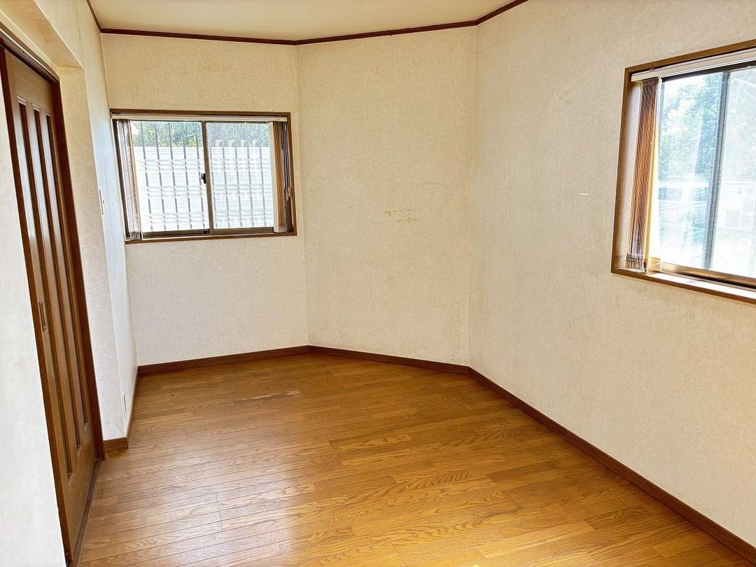 5DK Vacant House for Sale in Yamatokoriyama, Nara - Thumbnail 3