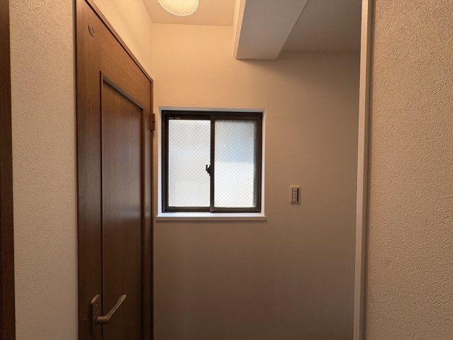 Renovated 3SLDK Terraced House near Aoki Station, Kobe - Thumbnail 3