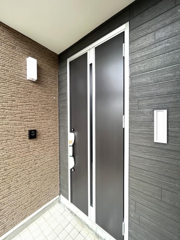 Renovated 4SLDK House with Garden in Nanae, Hokkaido - Thumbnail 2