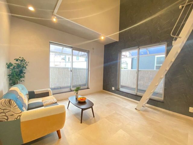 5LDK Detached House for Sale near Hiraoka Station, Higashiosaka - Thumbnail 4