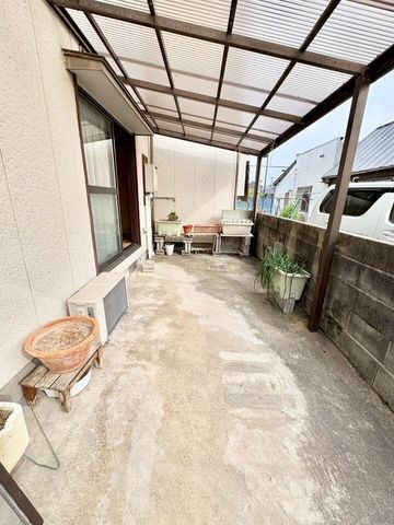 4LDK Corner Plot House for Sale in Hofu, Yamaguchi - Thumbnail 2