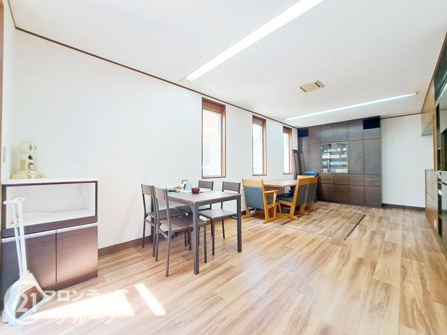 Modern 4SLDK House with Elevator in Hirano-ku, Osaka - Thumbnail 3