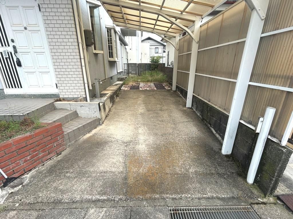 4LDK Used House in Iwade, Wakayama – 95m² - Thumbnail 2