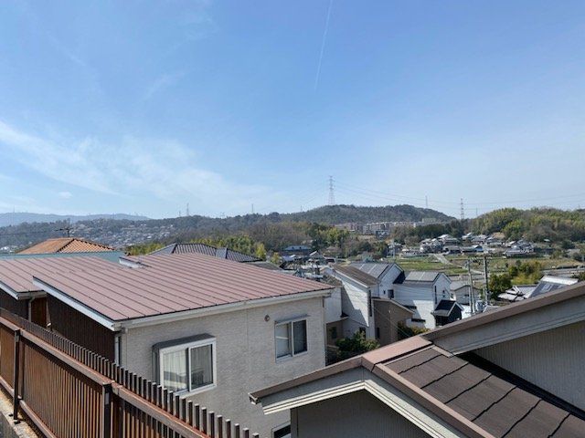7DK House for Sale in Ikoma, Nara - 215 sqm - Thumbnail 2