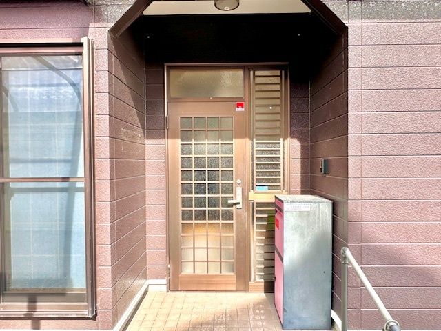 Single-Story 2LDK House with Parking in Suzuka, Mie - Thumbnail 3