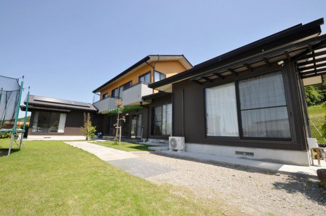 6LDK Two-Generation Home with Solar in Kato City, Hyogo - Thumbnail 2