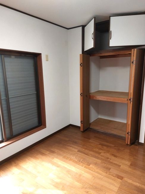 4LDK Detached House for Sale in Kamimaki, Nara - Thumbnail 3