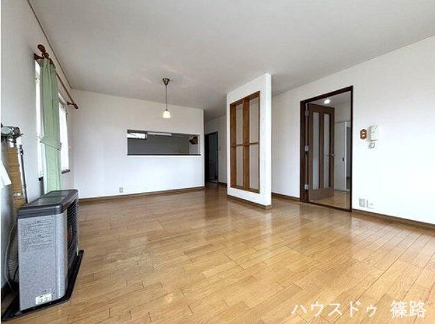 4LDK Detached House with Large Garden in Tobetsu, Hokkaido - Thumbnail 3