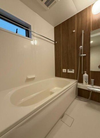 Modern 2021-Built 4LDK House with Parking in Higashiyodogawa, Osaka - Thumbnail 3