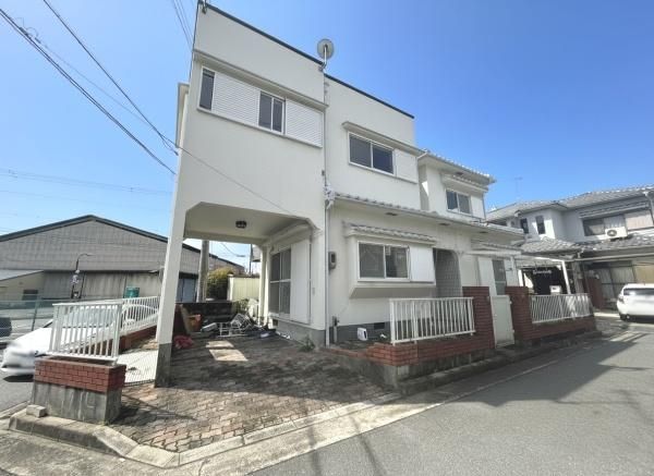 Renovated 4SLDK Corner Lot House in Inami, Hyogo - Thumbnail 2