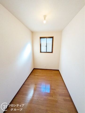4LDK+2S Detached House with Underfloor Heating in Yao, Osaka - Thumbnail 4