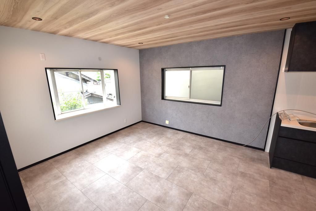 Renovated 4SLDK House near Kintetsu Yawao Station, Yawashi - Thumbnail 4