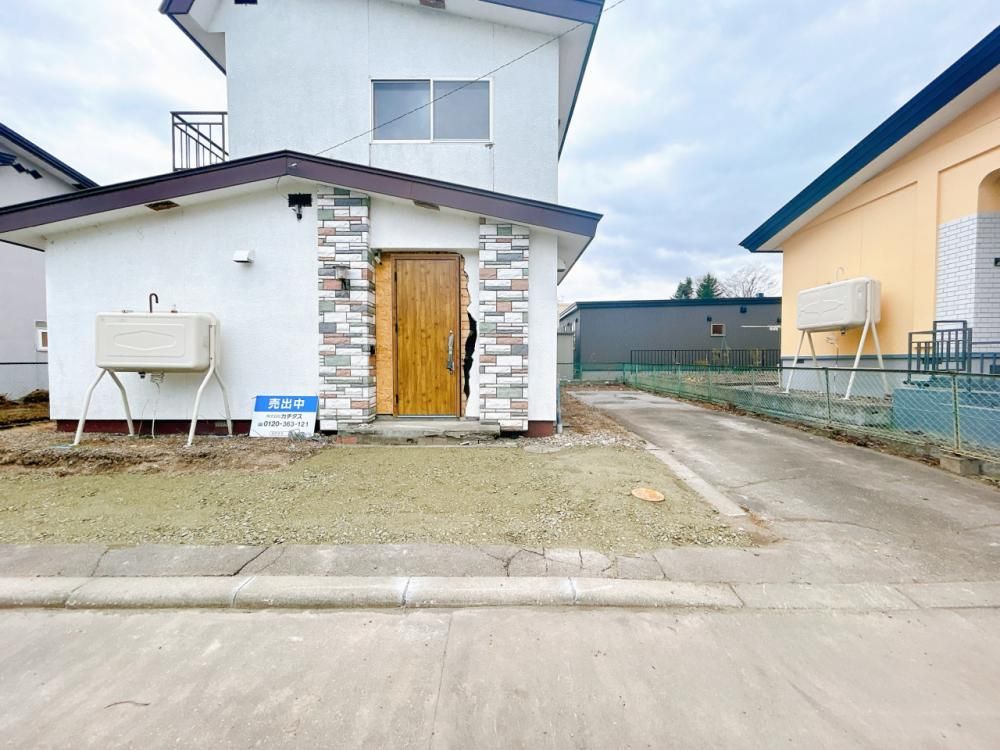 Renovated 5LDK House in Kitami, Hokkaido - 97.20 sqm - Thumbnail 2