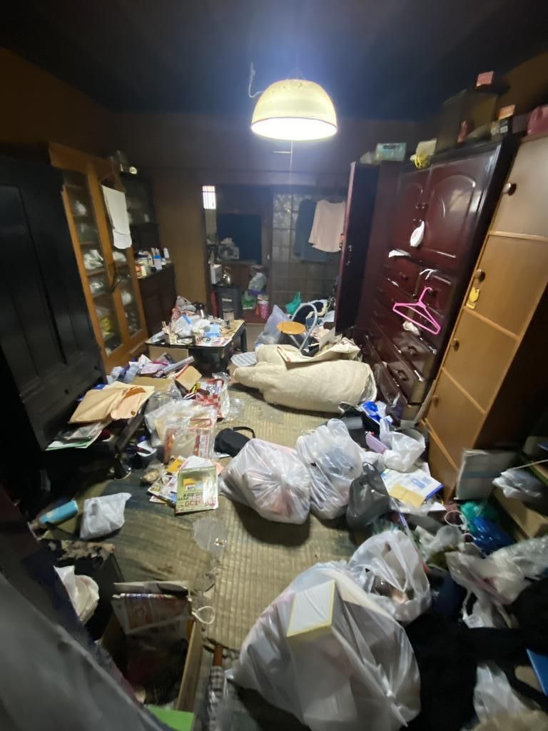 4DK Pre-owned Terraced House in Konohana Ward, Osaka for 1.5M Yen - Thumbnail 2