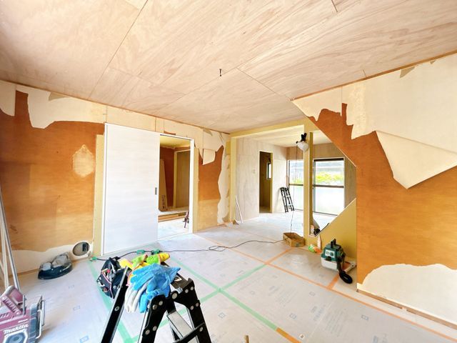 Renovated 4DK House Near Hiratsu Station in Yokkaichi - Thumbnail 2