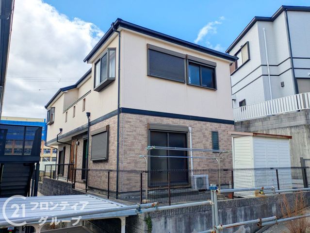 5SLDK Family House for Sale in Kobe Nagata Ward, Hyogo - Image 1