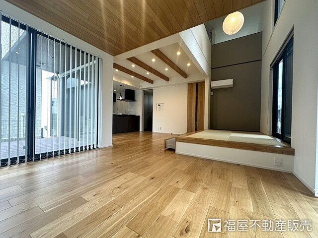 Modern 3SLDK House in Izumi, Osaka with Garden and Parking - Thumbnail 2