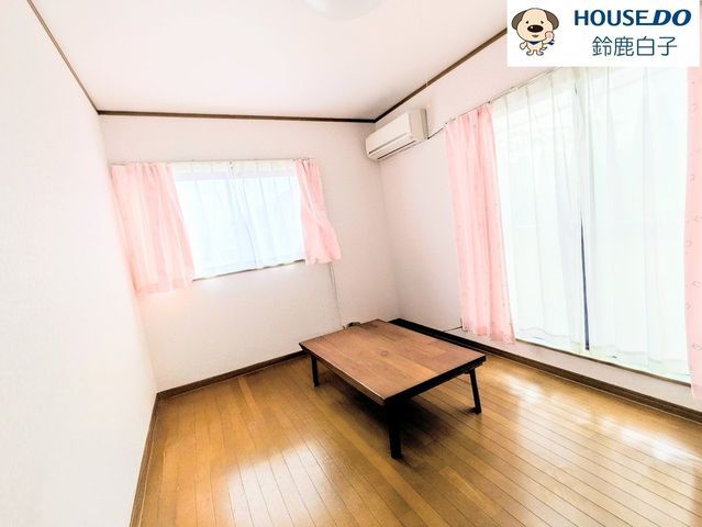 4LDK Detached House for Sale in Suzuka City, Mie - Thumbnail 3