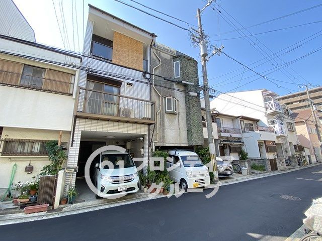 Bright 3LDK House with Void Near Uenoshiba Station, Sakai - Thumbnail 2