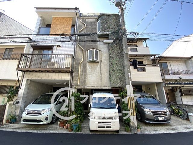 Bright 3LDK House with Void Near Uenoshiba Station, Sakai - Thumbnail 4