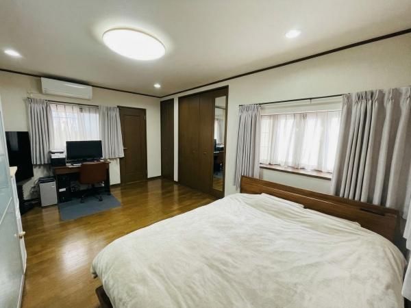 3LDK Wooden House for Sale in Higashi-Osaka, Osaka - Thumbnail 4