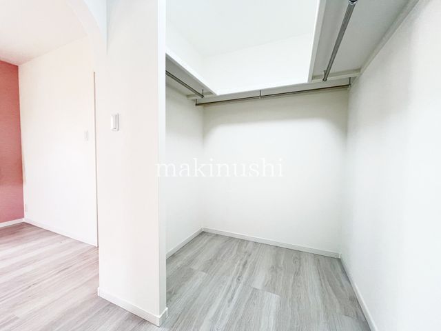 Modern 3LDK House in Osaka Sayama with Parking | Built 2021 - Thumbnail 4