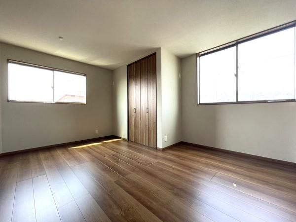 New 3LDK House for Sale in Shimamoto, Osaka - 12 Min Walk to Minase Station - Thumbnail 3