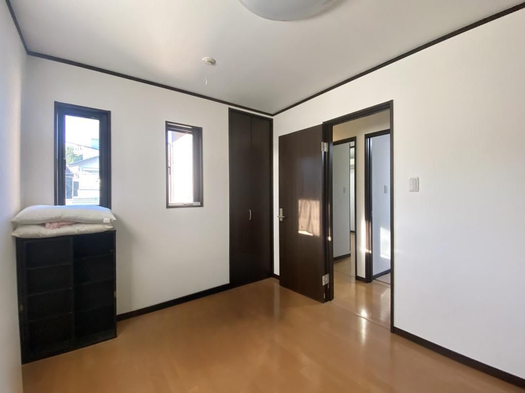 4LDK Detached House for Sale in Takagamine, Kyoto - Thumbnail 2