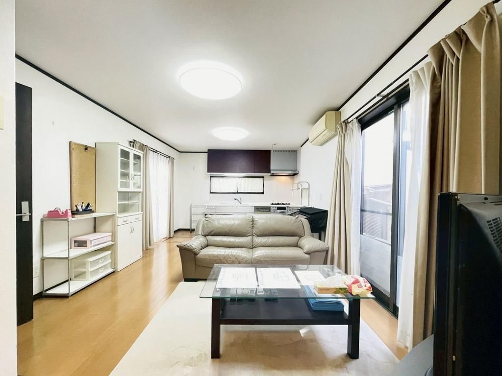 4LDK Detached House for Sale in Takagamine, Kyoto - Thumbnail 3