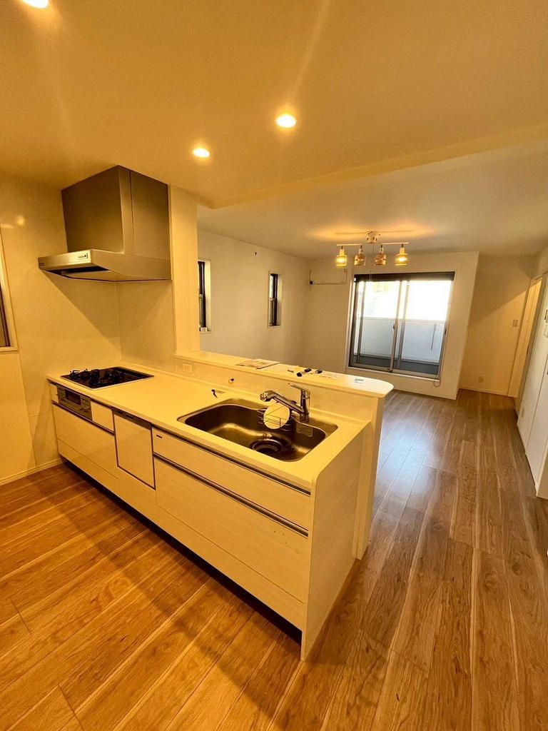 Modern 3SLDK Wooden House in Kobe Hyogo Ward | 2020 Build - Image 1