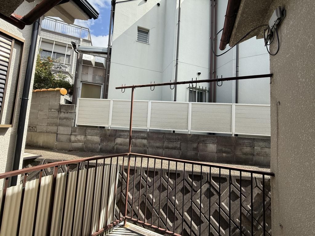 Renovated 4DK House for Sale in Kobe's Tarumi Ward - Thumbnail 3