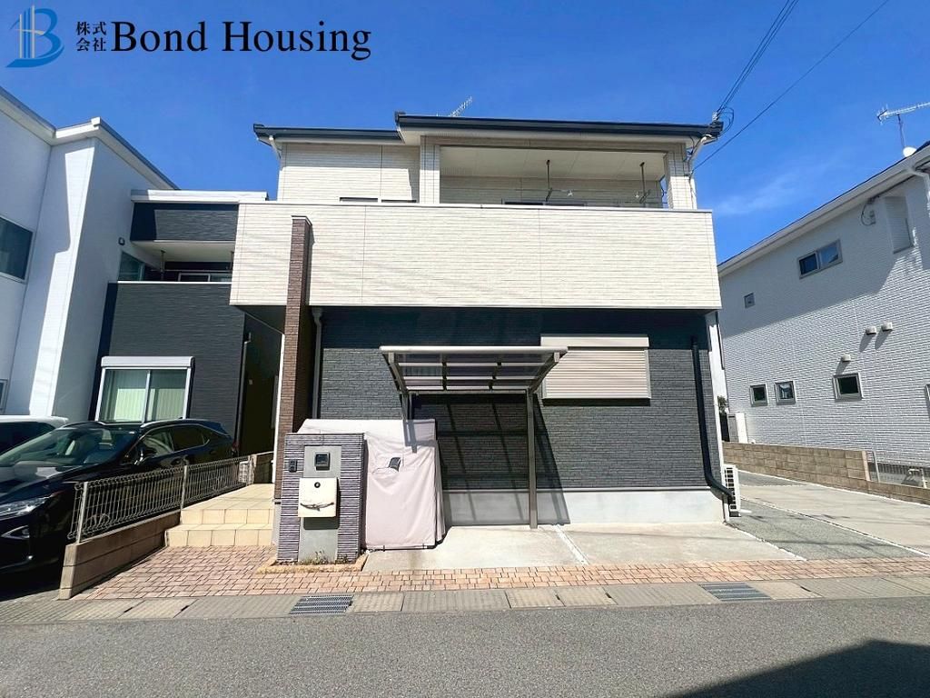 4SLDK All-Electric House for Sale in Akashi, Hyogo - Thumbnail 2