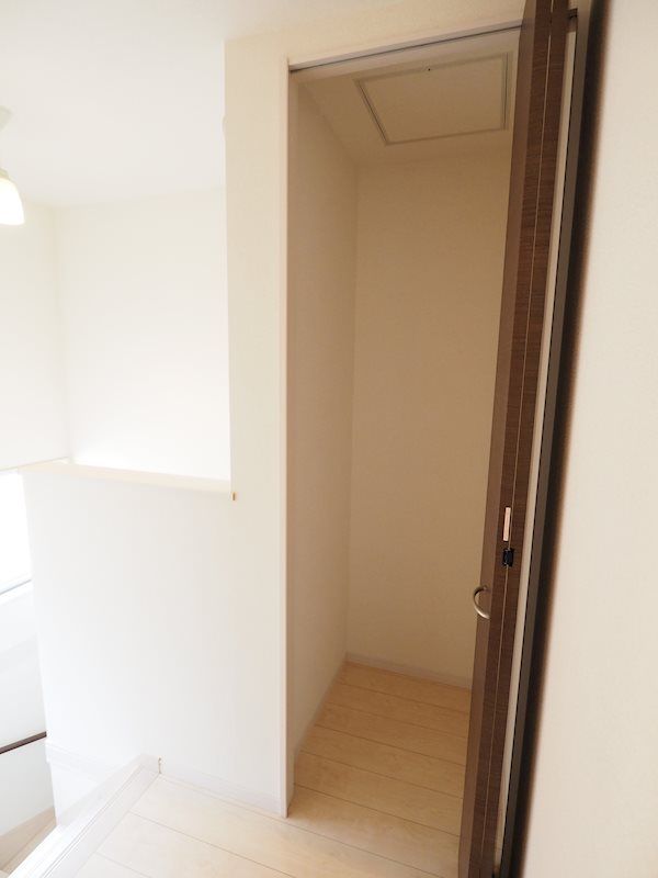 4LDK Detached House for Sale in Kuwana City, Mie - Thumbnail 3