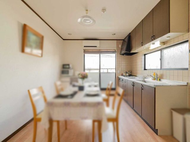 3LDK Wooden House for Sale in Osaka Nishinari Ward Near Tengachaya Station - Thumbnail 2
