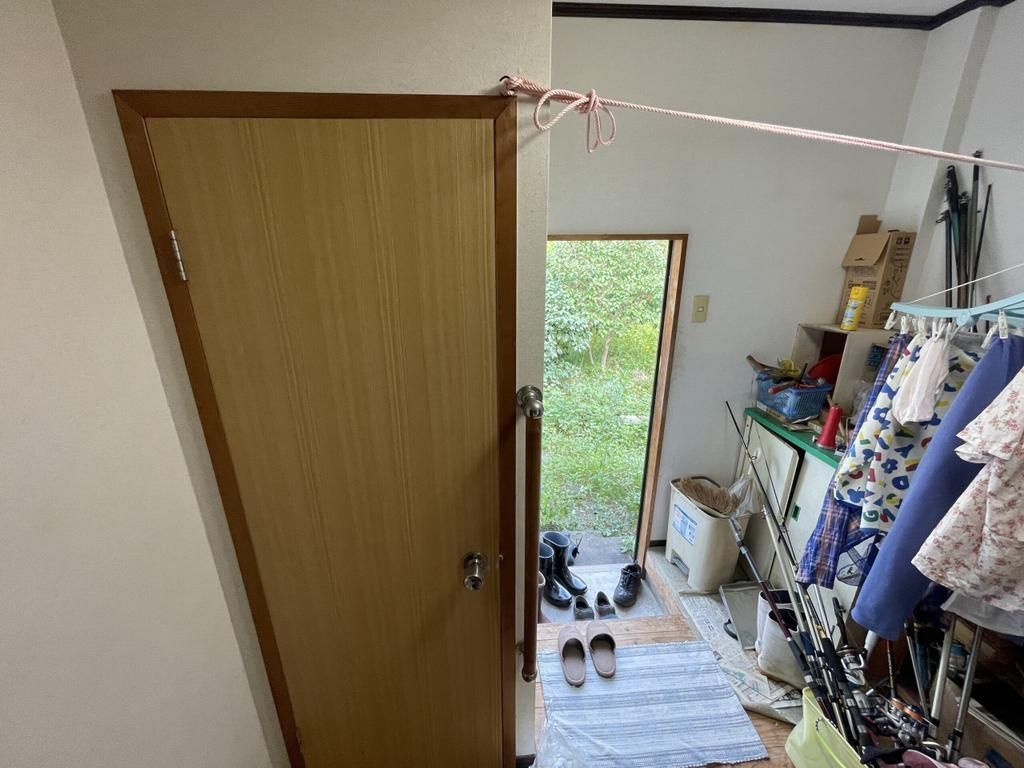 Vacant House for Sale in Mihama-cho, Wakayama with 948.56 sqm Land - Thumbnail 3