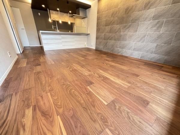 3LDK Detached House for Sale in Daito City, Osaka - Thumbnail 4