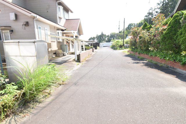 5DK House for Sale in Kanoya, Kagoshima - 80 sqm - Thumbnail 2