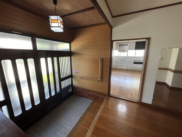 4LDK Detached House for Sale in Tsuruga, Fukui - 138.85sqm - Thumbnail 3