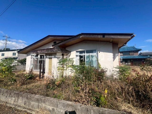 6LDK Single-Story House with Large Garden in Kato City, Hyogo - Thumbnail 4