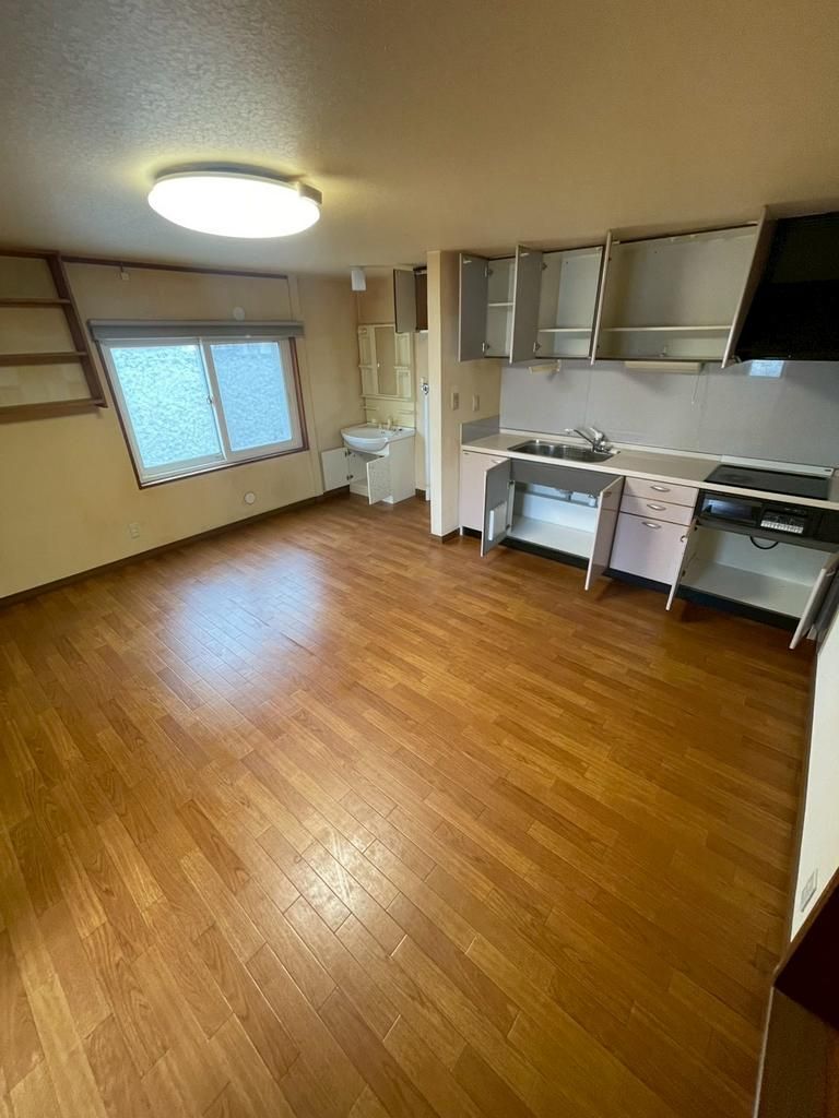 4SLDK Detached House for Sale near Kuriyama Station, Hokkaido - Thumbnail 3