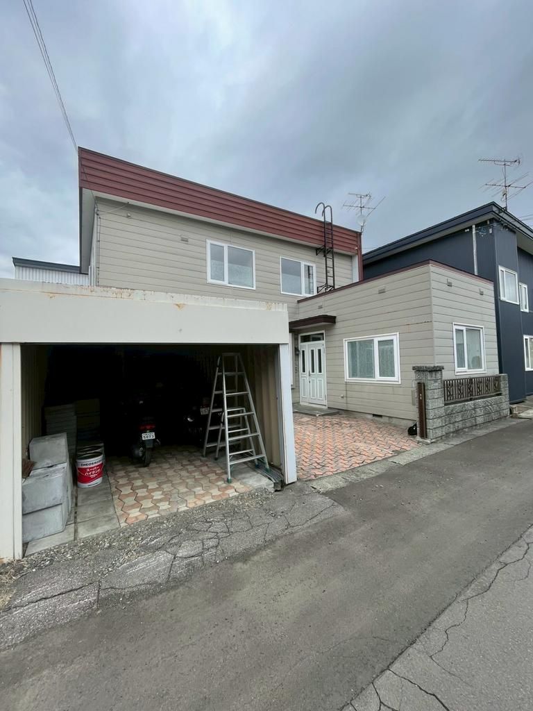 4SLDK Detached House for Sale near Kuriyama Station, Hokkaido - Thumbnail 2