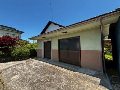 Spacious Rural Home with Land in Chikuhoku Village — Image 1, Chikuhoku, Nagano