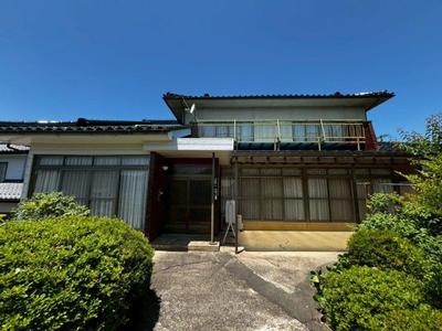 Spacious Rural Home with Land in Chikuhoku Village — Image 2, Chikuhoku, Nagano