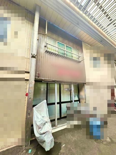 Kita-Tanabe 4-chome Terrace House for Sale in Osaka - Thumbnail 2