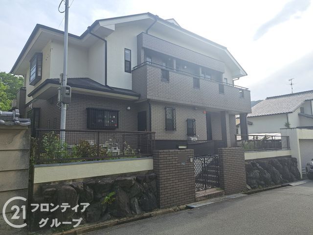 4SLDK Wooden House for Sale in Higashi Ikoma, Nara - Thumbnail 4