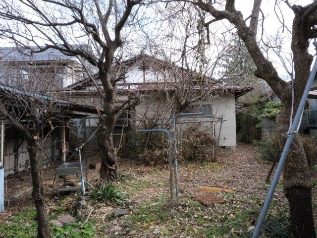 Taisho-Era Storehouse Home with Farmland in Chikuhoku Village, Nagano - Thumbnail 3