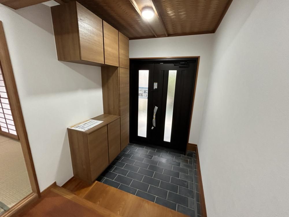 Renovated 6LDK House in Echizen Town, Fukui | 160.4 sqm - Thumbnail 2
