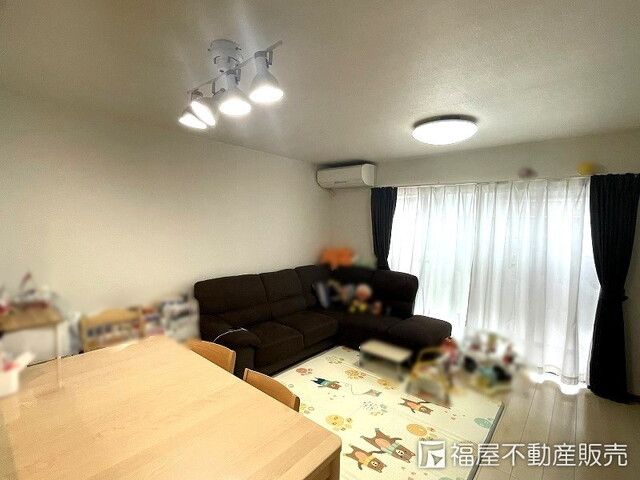 4LDK Detached House for Sale in Kamigyo-ku, Kyoto - Thumbnail 3